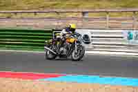 Vintage-motorcycle-club;eventdigitalimages;mallory-park;mallory-park-trackday-photographs;no-limits-trackdays;peter-wileman-photography;trackday-digital-images;trackday-photos;vmcc-festival-1000-bikes-photographs